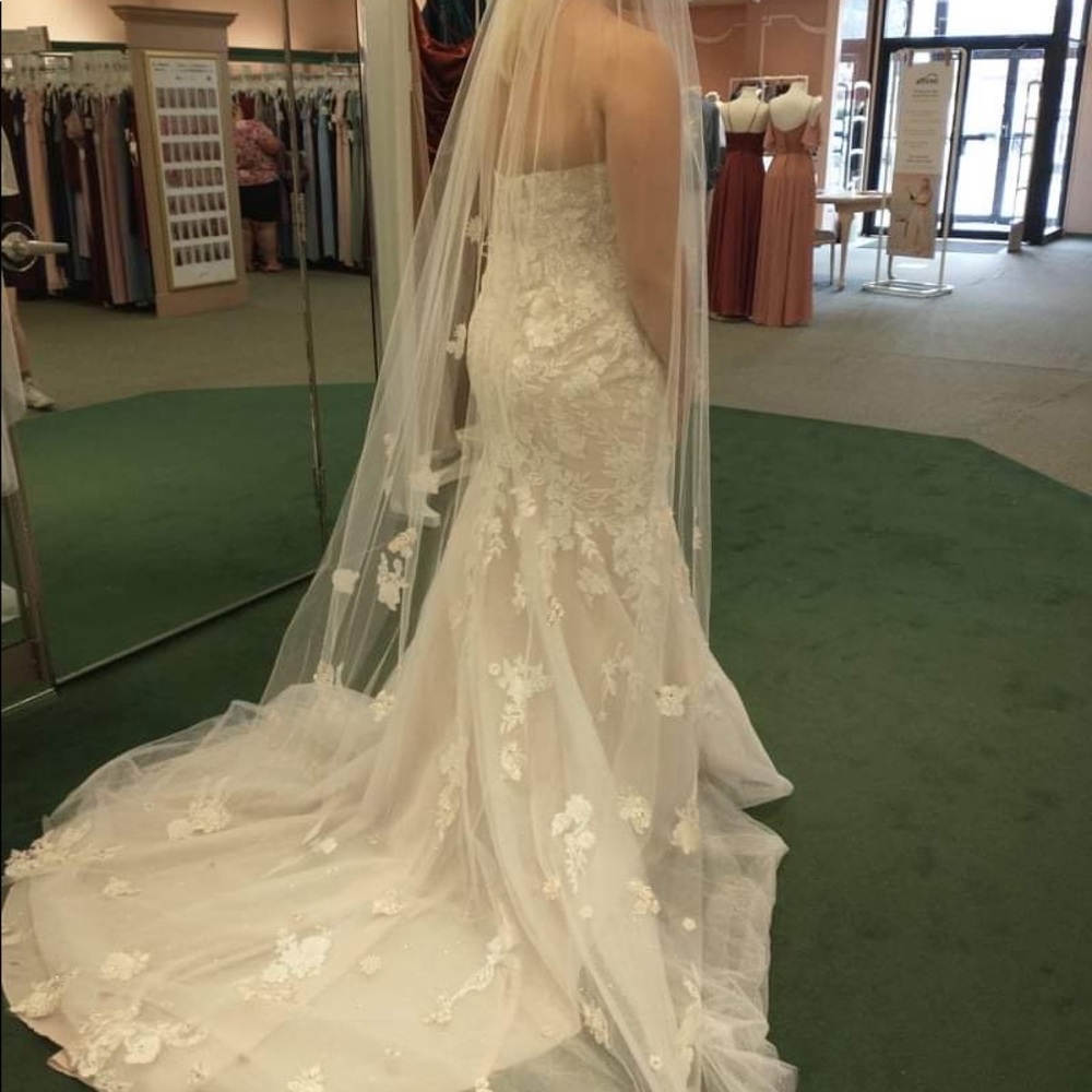David’s bridal wedding veil